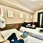 East By Root2 Hostel