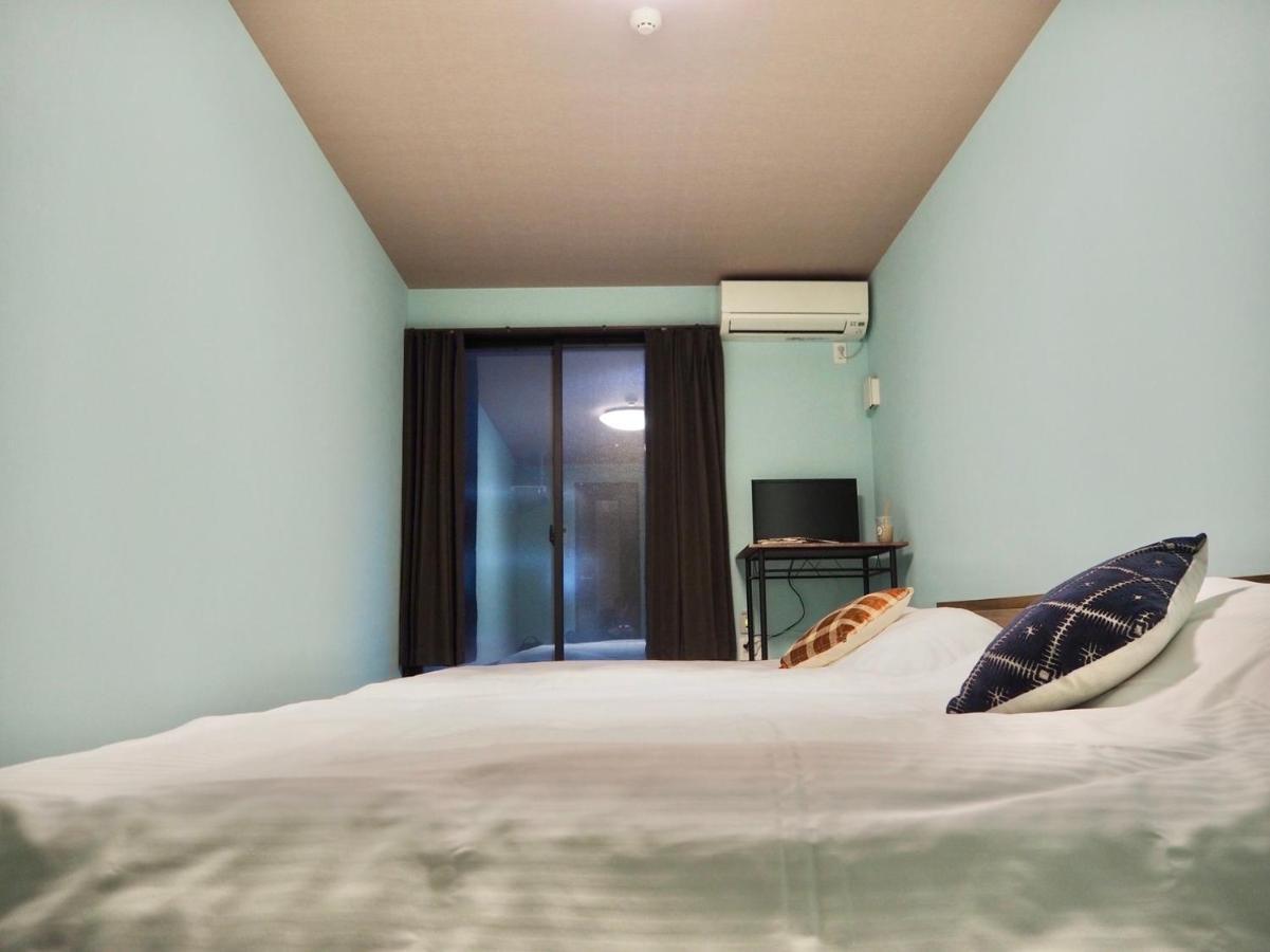 Apartment East By Root2 Hostel